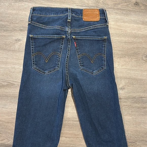 Levi’s Mile High Super Skinny - Picture 6 of 8